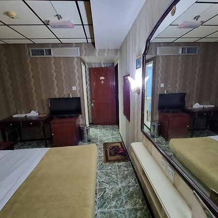 West Hotel Dubai Eksteriør bilde