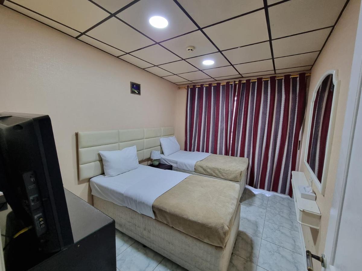 West Hotel Dubai Eksteriør bilde