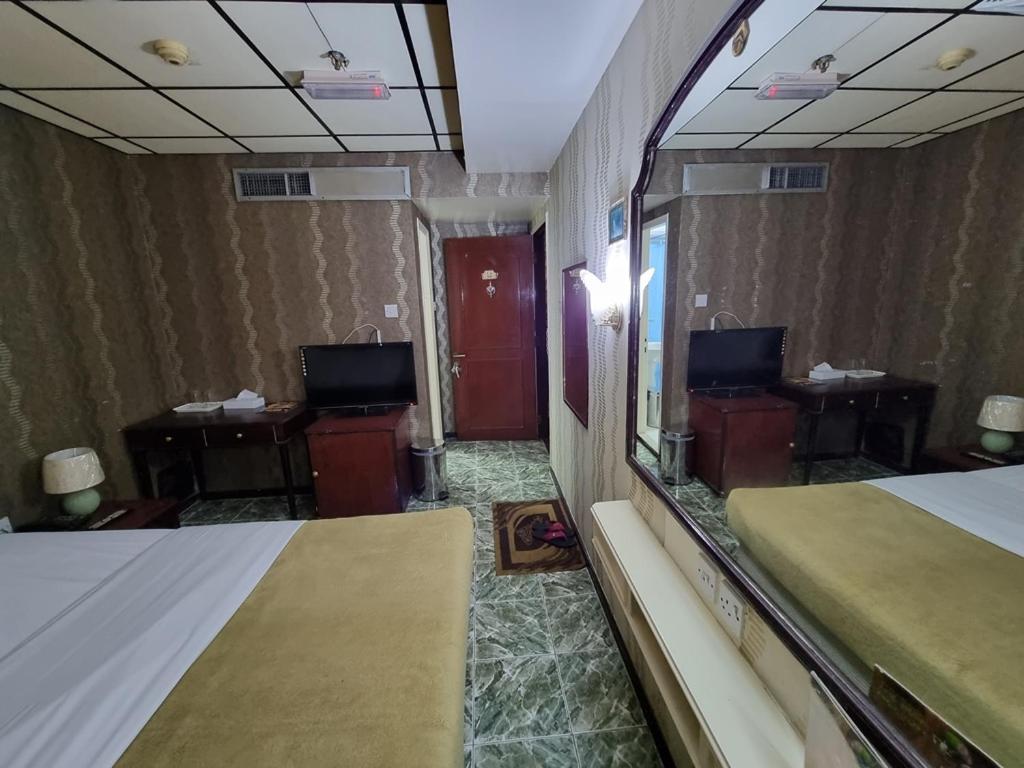 West Hotel Dubai Eksteriør bilde